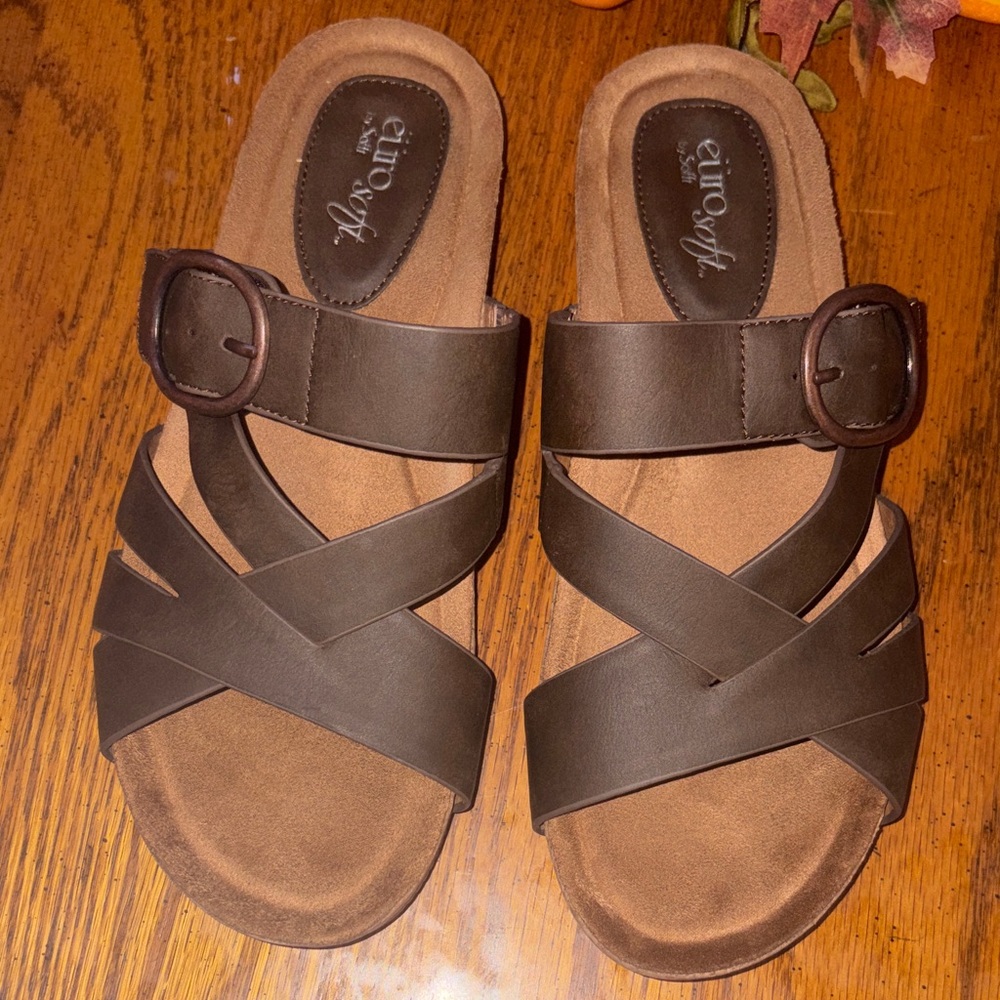 Women's Brown Sandals